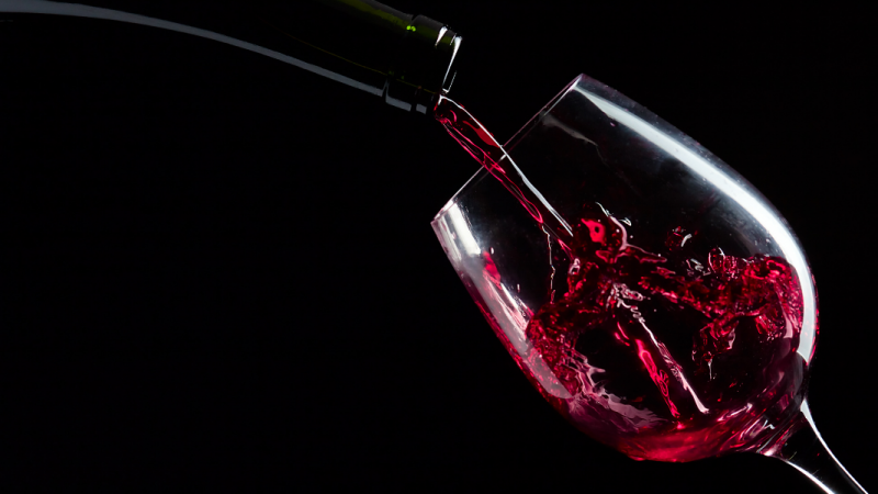 Як навчитись розбиратись у вині?
