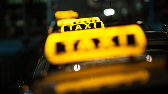 Заказывайте надежное такси в Запорожье с Lextaxi – быстро, комфортно и доступно!