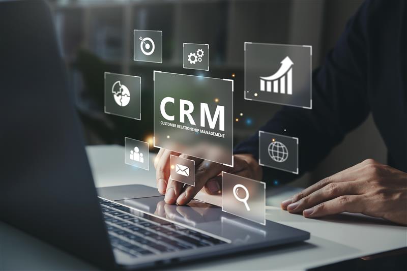 Чому важливо інтегрувати CRM із сайтом вашого бізнесу?