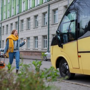 Популярні туристичні міста Польщі: як вибрати перевізника для поїздки у Варшаву, Краків чи Люблін