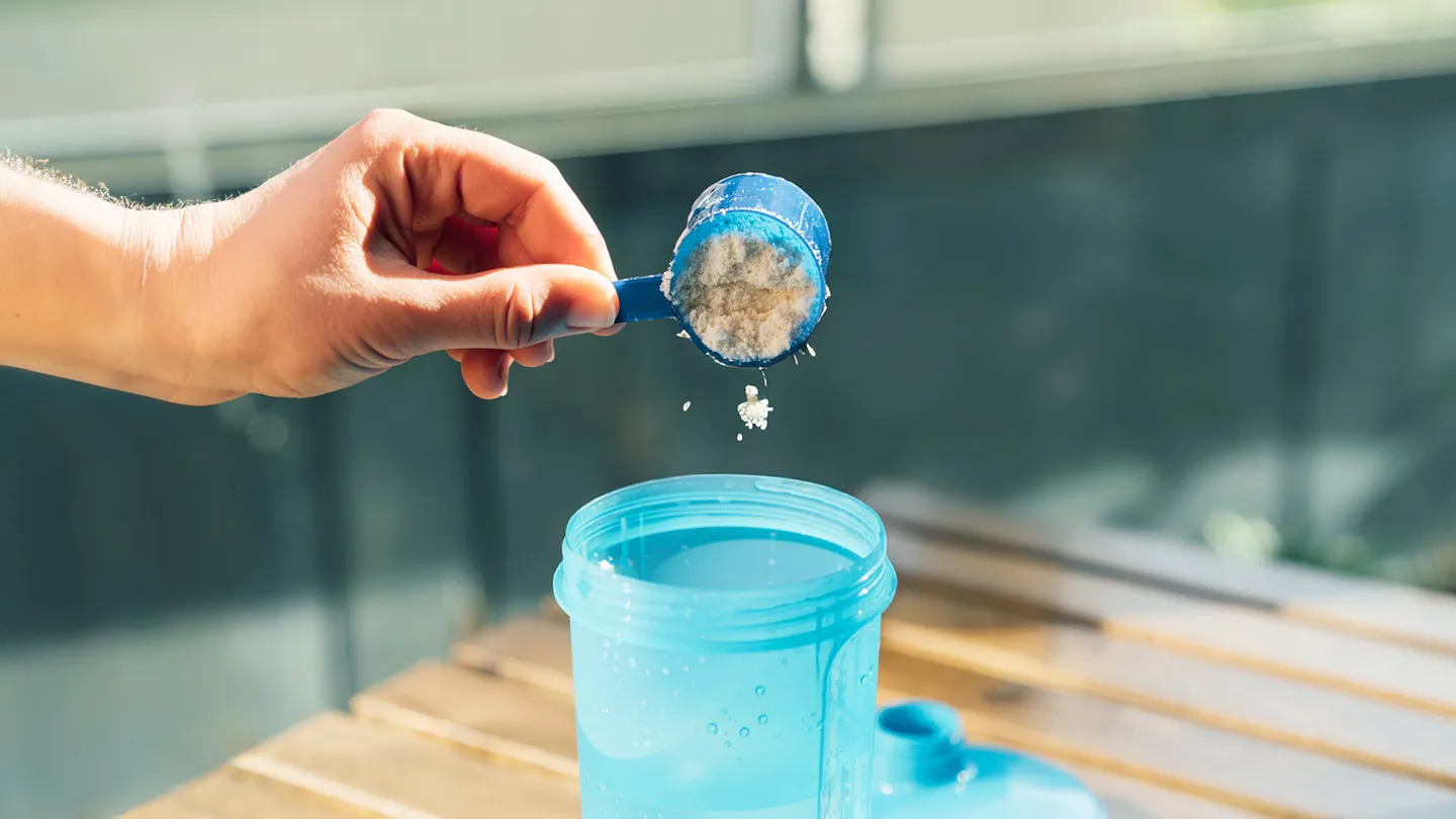 Преимущества регулярного употребления протеина и БАДов