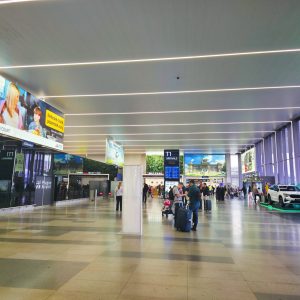 Транспорт з аеропорту Праги: переваги кваліфікованих послуг